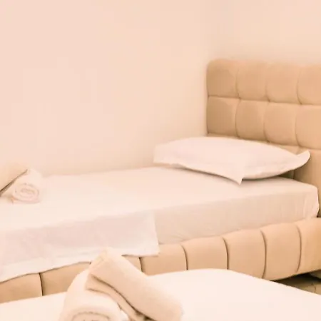 Kosova Otel Velipojë